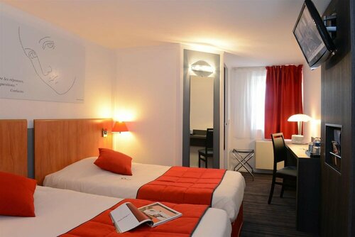 Гостиница Hotel Inn Dijon-Quetigny