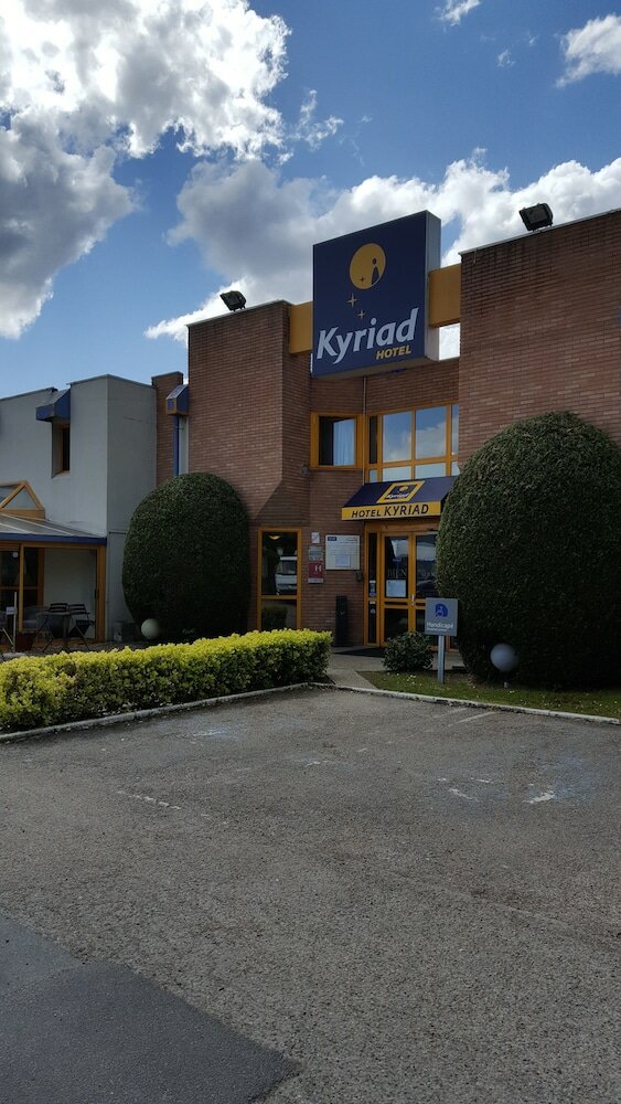 Фото Kyriad Chantilly