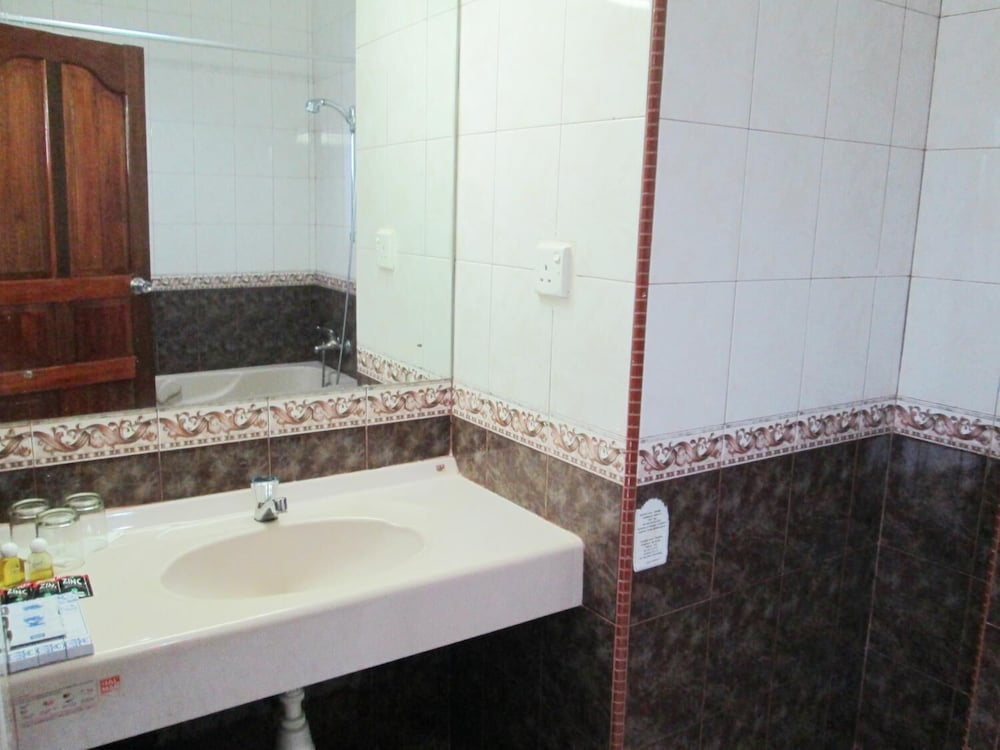 Фото Pelangi Hotel & Resort