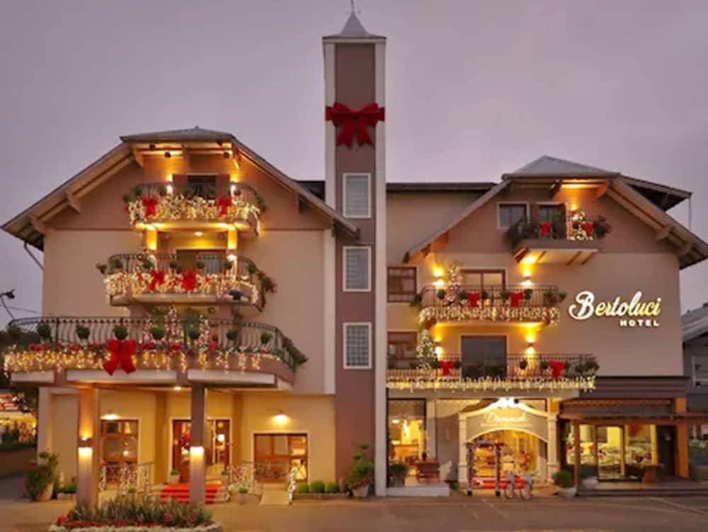 Фото Hotel Bertoluci