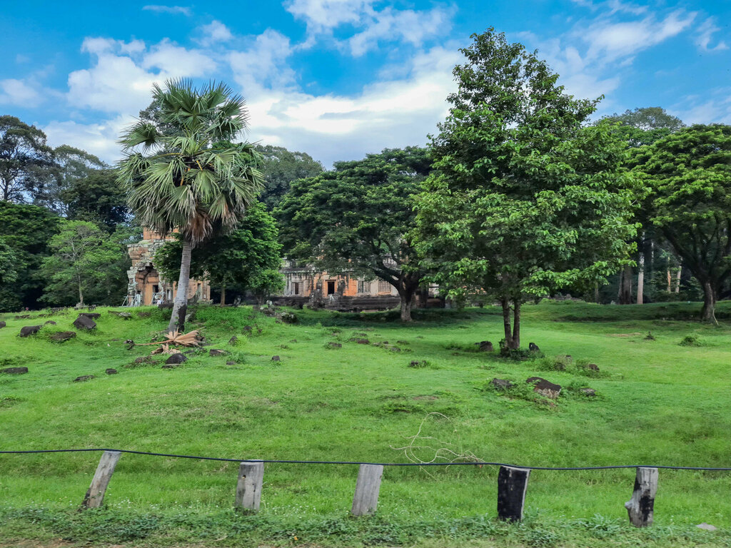 Landmark, attraction Прасат Суор Прат, Earth, photo