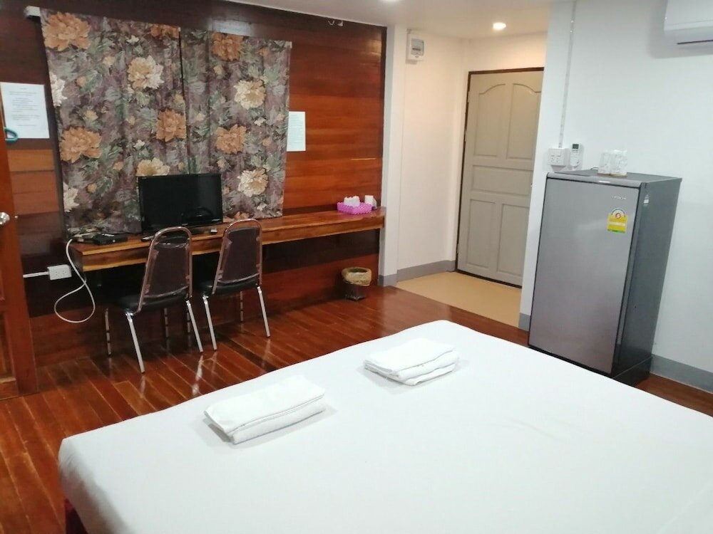 Фото Jansom Beach Resort Ranong