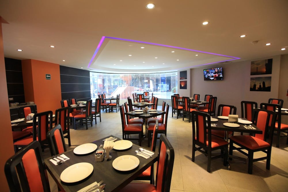 Фото Hotel Astor