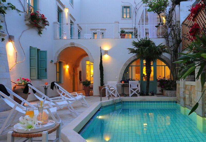 Гостиница Mythos Suites Hotel в Ретимноне