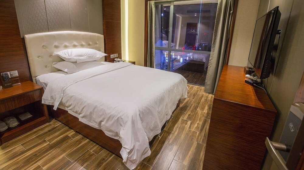 Фото Interpersonal Boutique Hotel