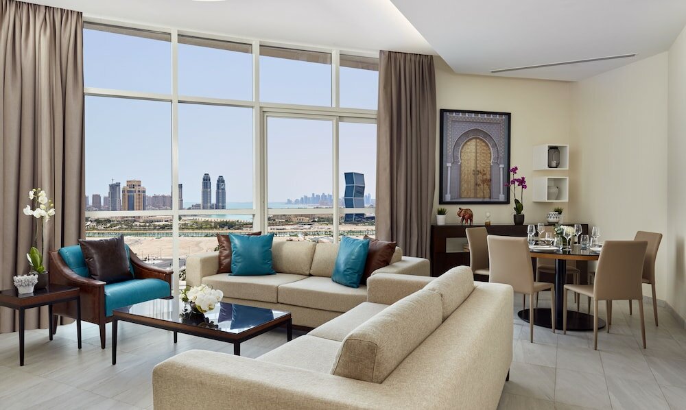 Фото Staybridge Suites - Doha Lusail, an IHG Hotel
