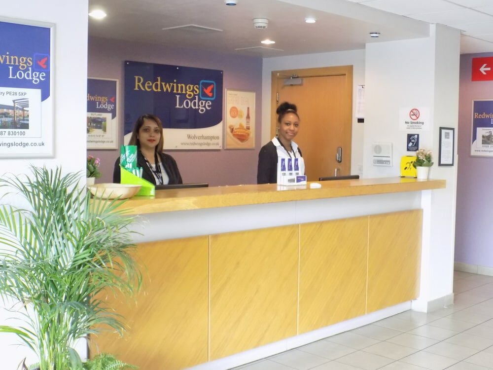 Фото Redwings Lodge Wolverhampton