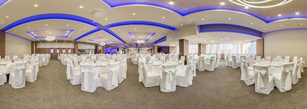 Фото Hotel Bigeste