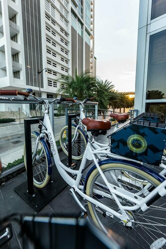 Гостиница The Gabriel Miami Downtown, Curio Collection by Hilton в Майами