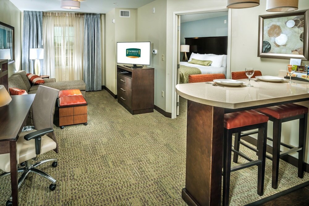 Фото Staybridge Suites Denver-Central Park, an Ihg Hotel