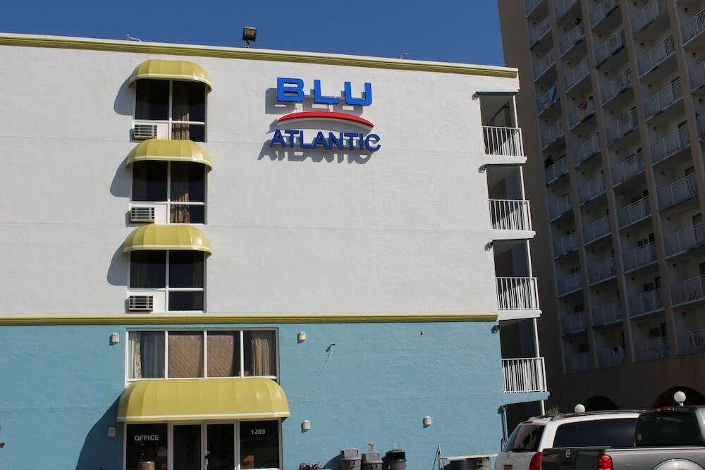 Фото Blu Atlantic Oceanfront Hotel & Suites