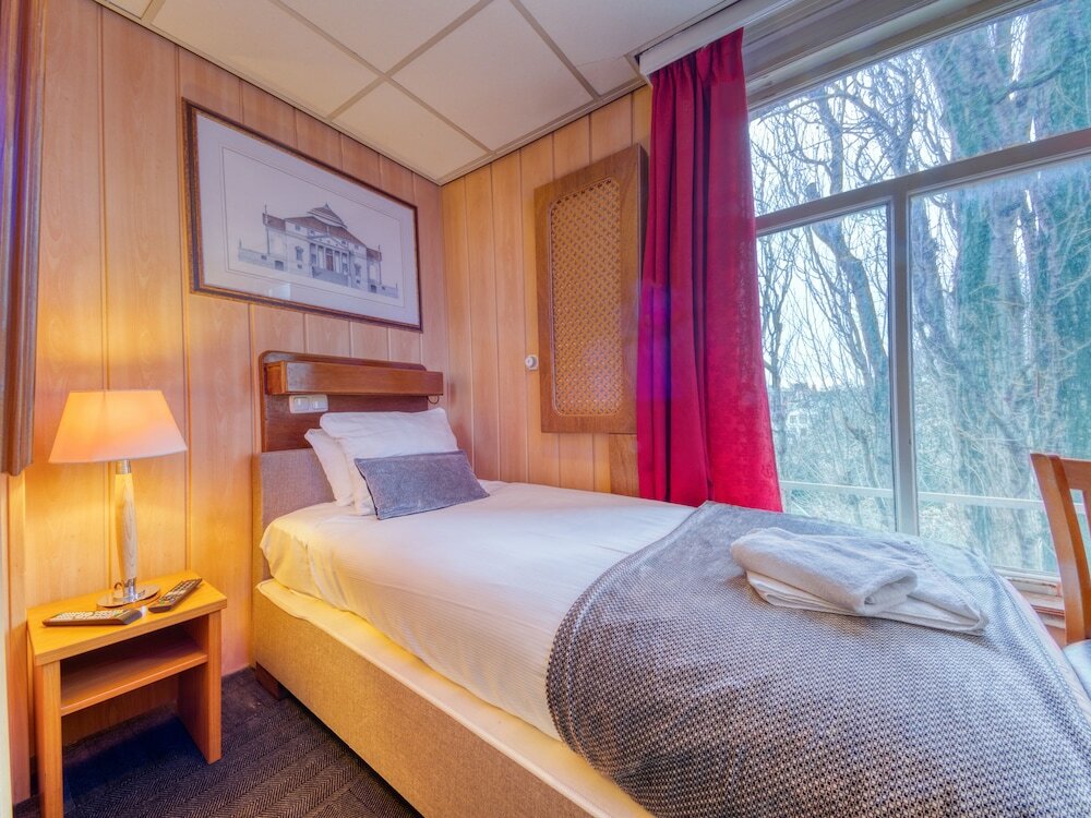 Фото Hotel Di Ann Amsterdam City Centre