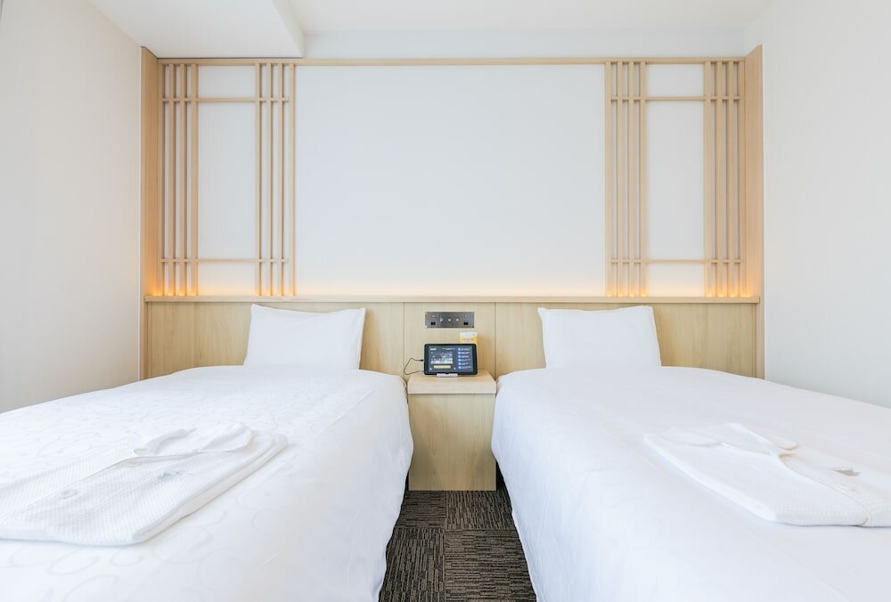 Фото Henn na Hotel Premier Kyoto Station Hachijo Exit Front