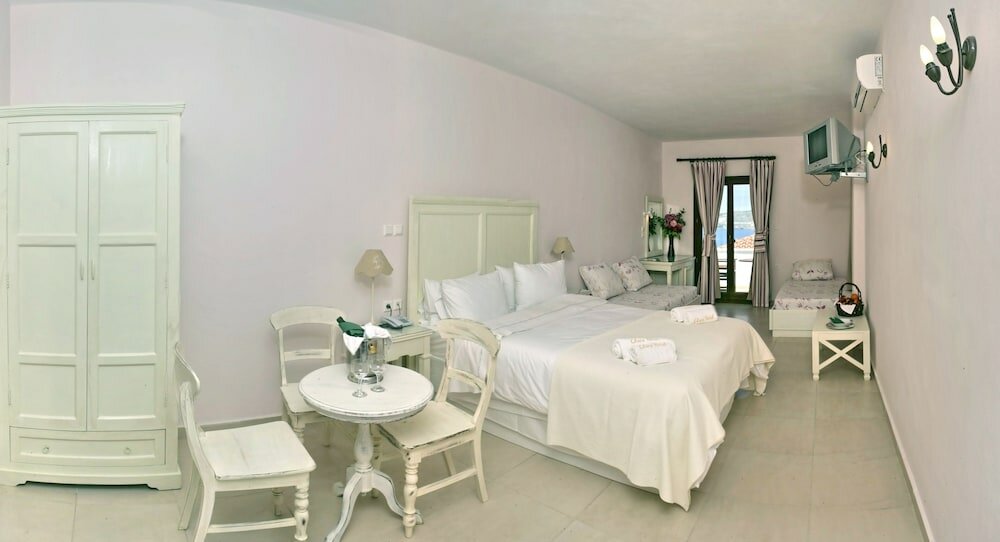 Фото Clara Hotel