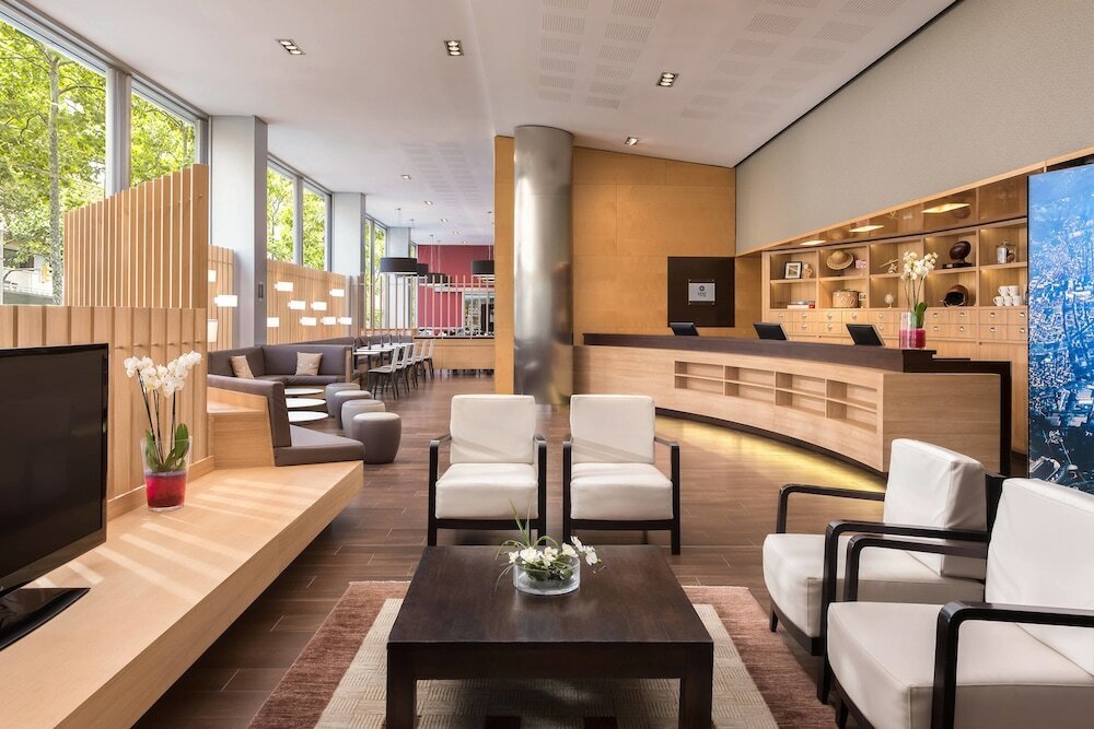 Фото Four Points by Sheraton Barcelona Diagonal