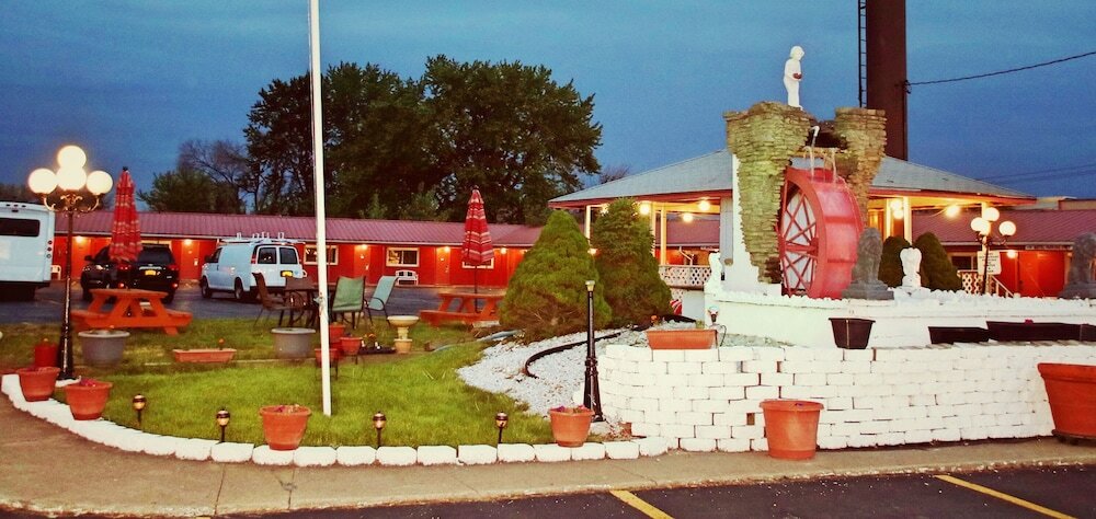 Фото Budget Host Inn Niagara Falls