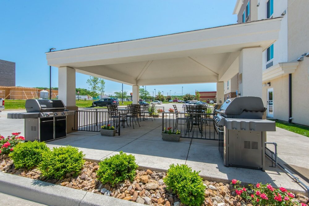 Фото Candlewood Suites Columbia East, an Ihg Hotel