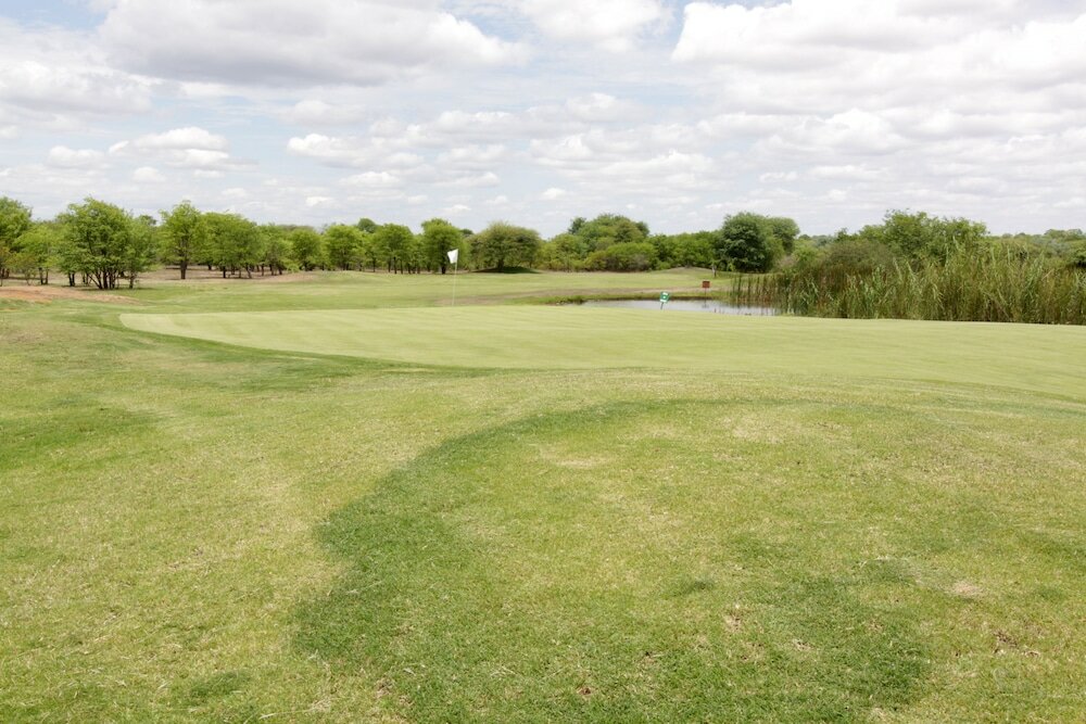 Фото Cresta Mowana Safari Resort & SPA