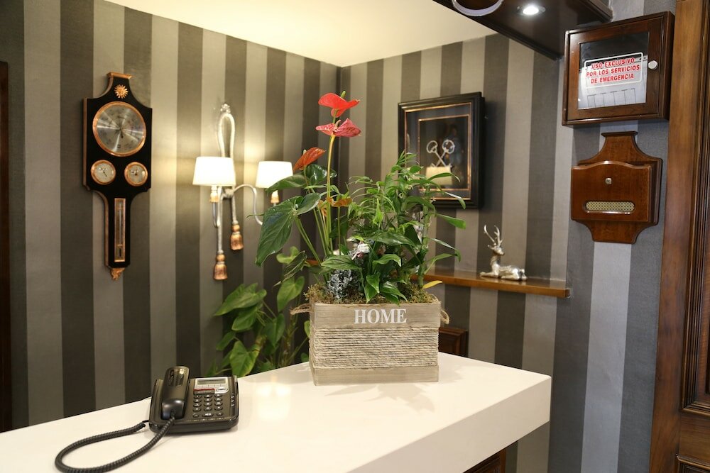 Фото Hotel M. A. Princesa Ana