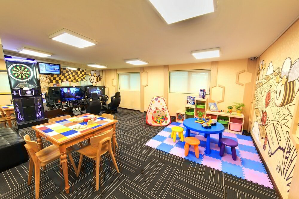 Фото Bee House Taipei