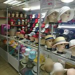 Hats and accessories (Qanysh Sátbaev kóshesi, 3), hat shop