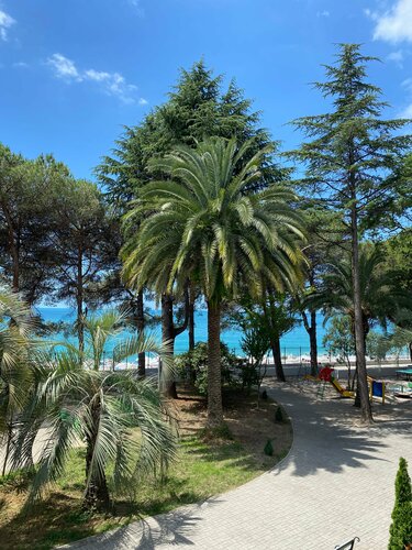 Внешний вид отеля Жоэквара в Гагре, фото 4