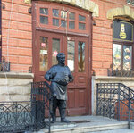 Трактирщик (Kirov street, 94), genre sculpture