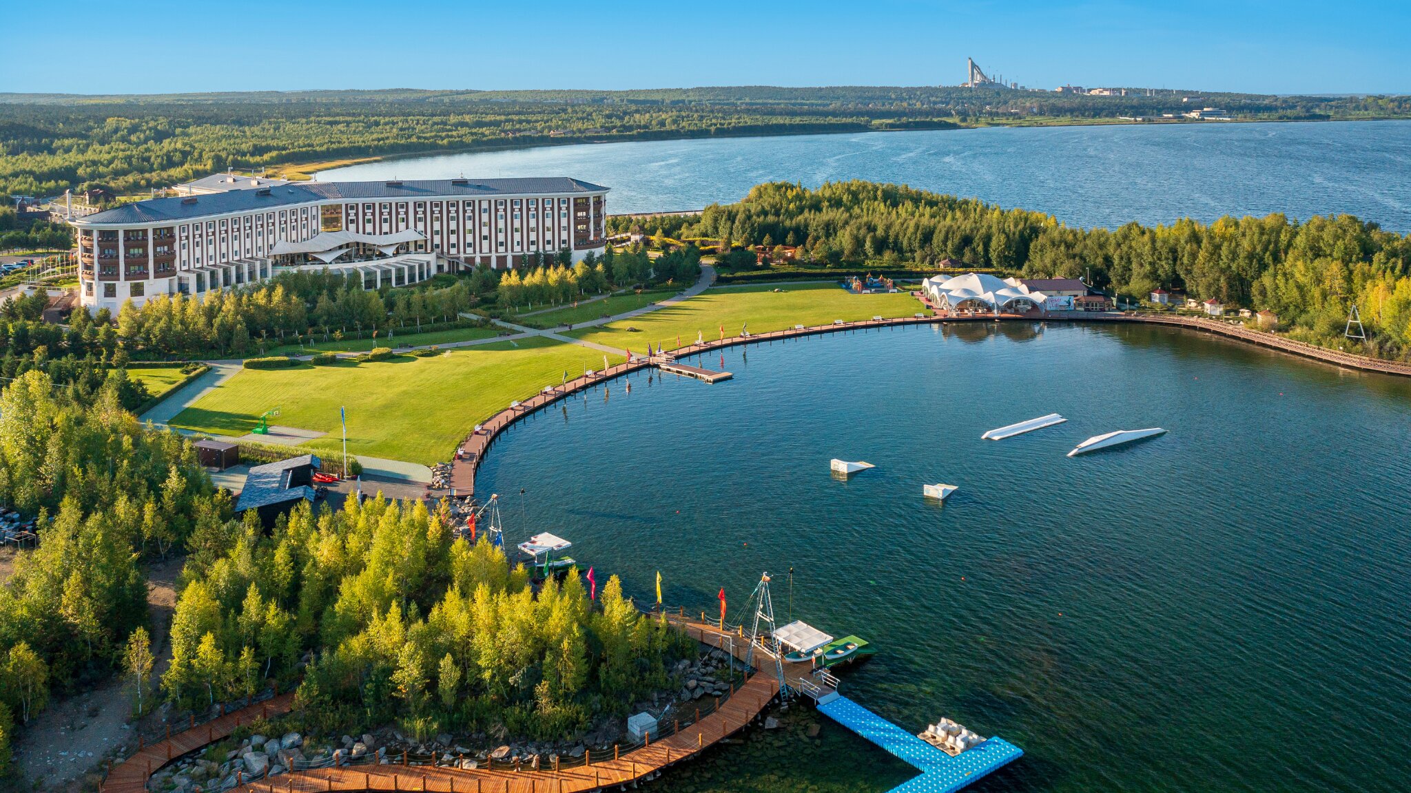 Фото отеля 3