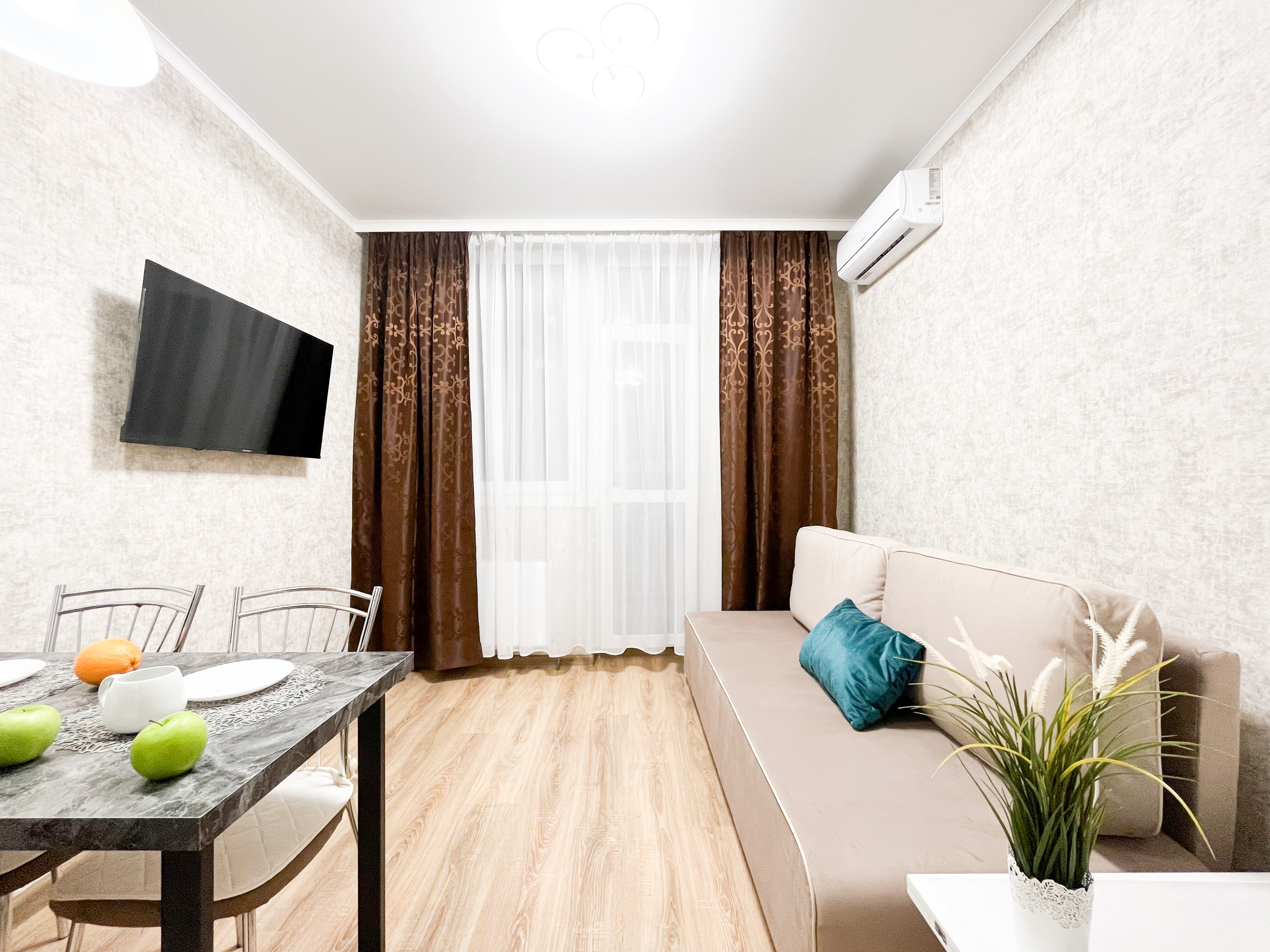 Фото Добрые Квартиры на Таврической