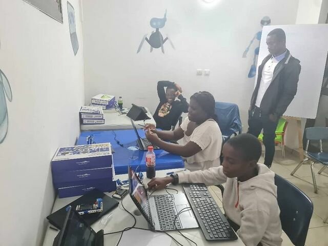 Educational center Edu Lab Stem, Abidjan, photo