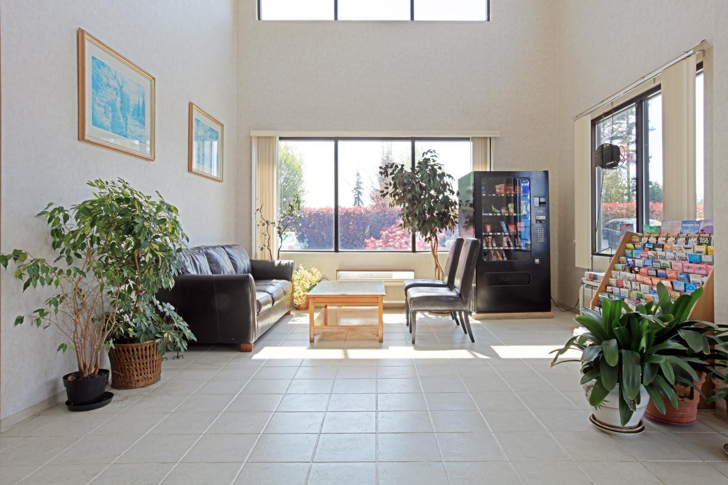 Фото Americas Best Value Inn Edmonds Seattle N