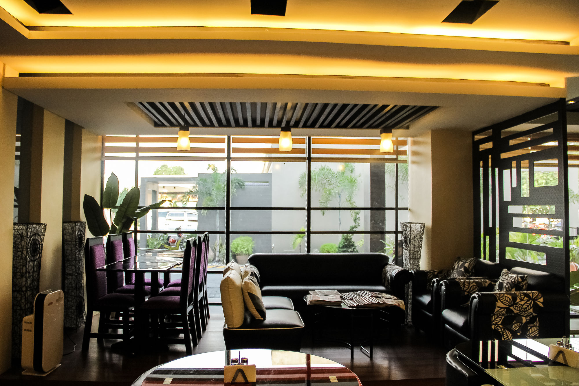 Фото The horizon suites and arcade