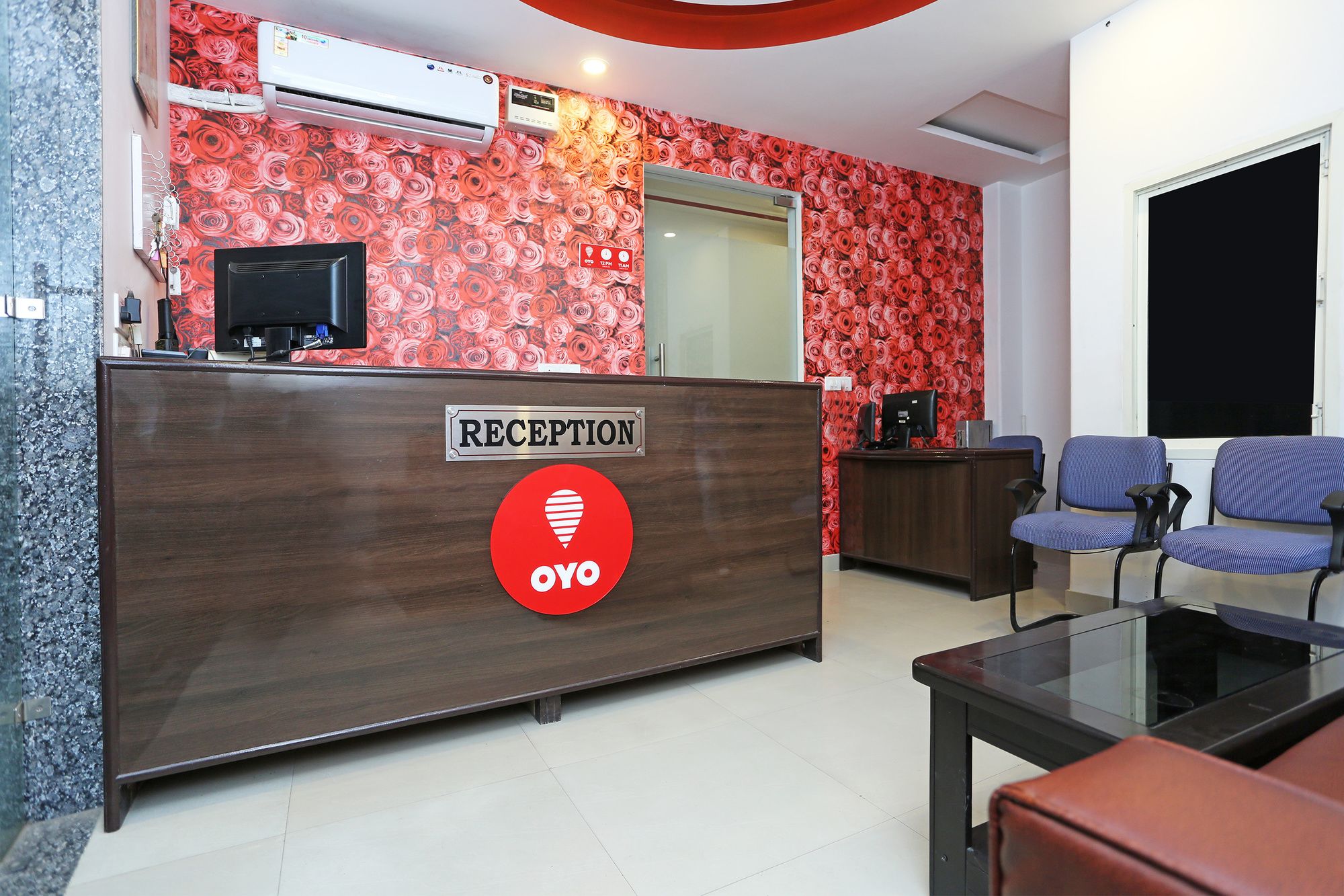 Фото Oyo 11384 Hotel Diamond Star