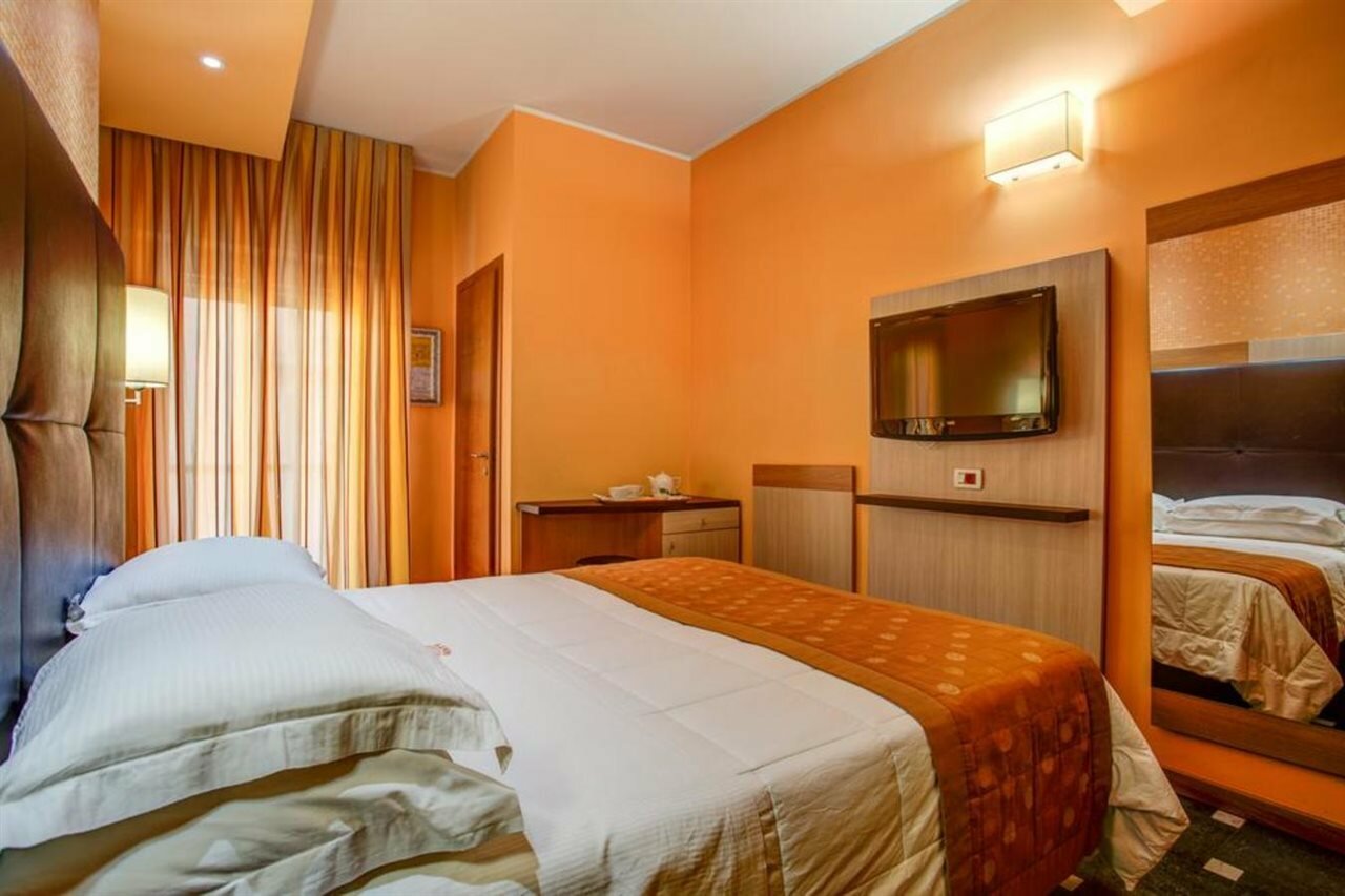 Фото Hotel Genty