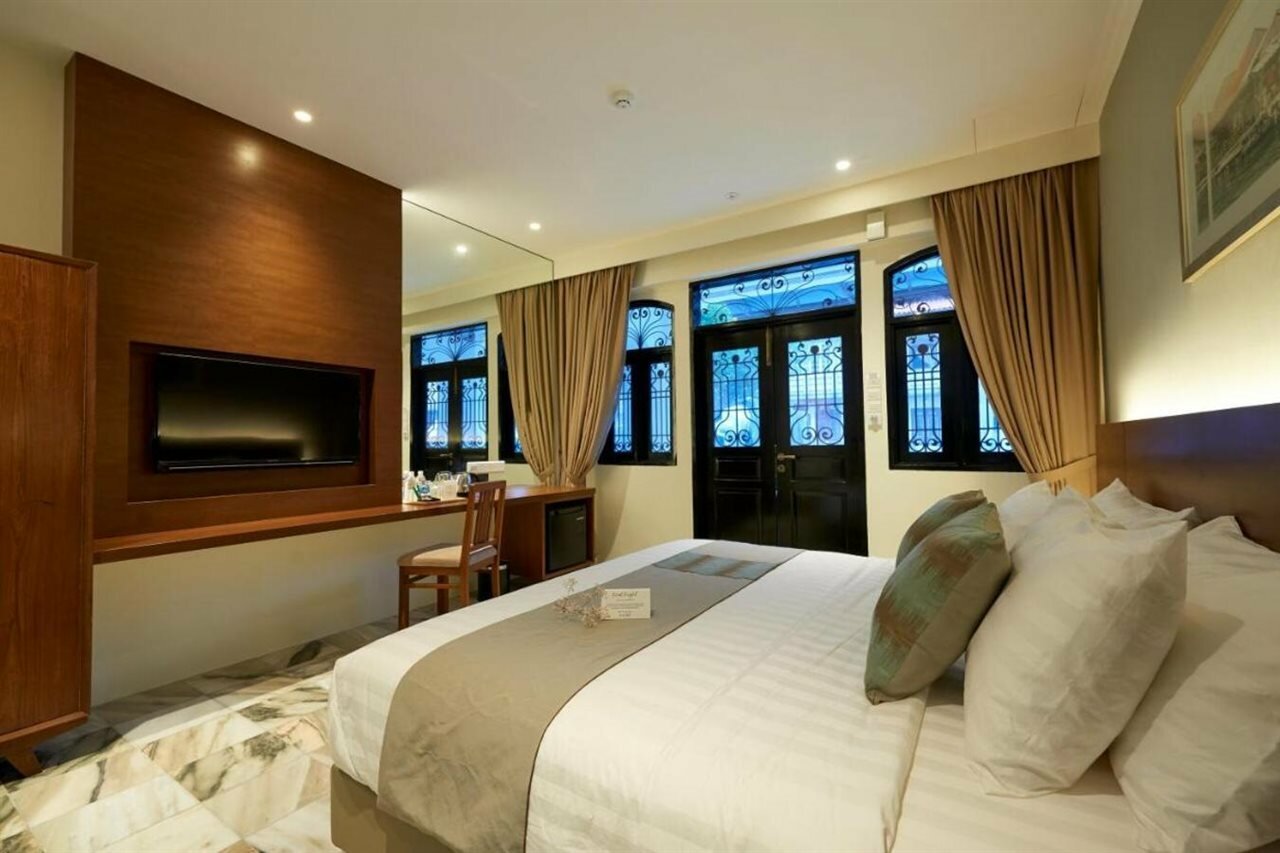 Фото Macalister Terraces Hotel