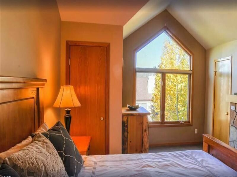 Фото Highlander 324 Townhome with Private Hot Tub