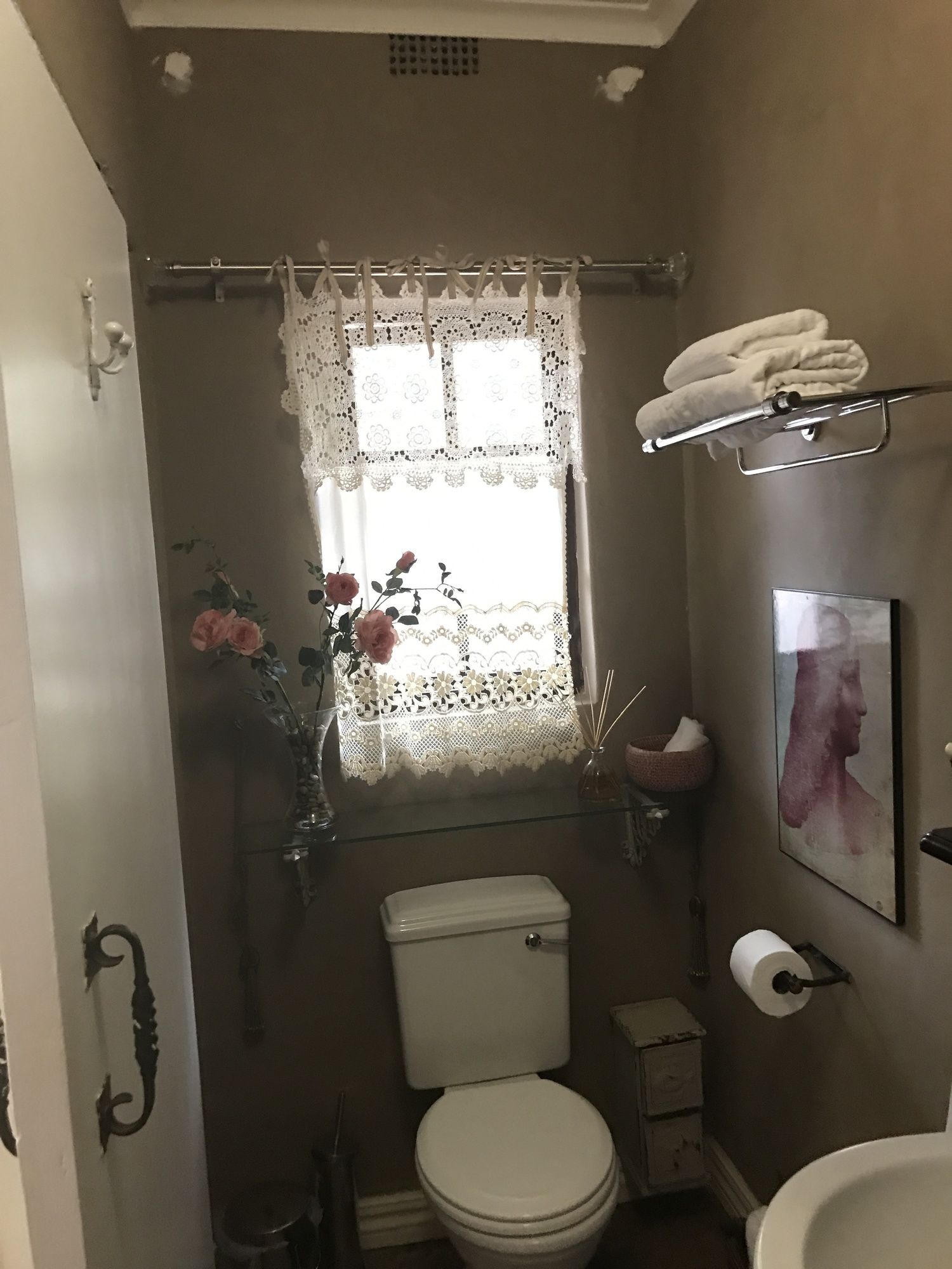 Фото Waterhouse Guest Lodges: 236/230 Bourke Street