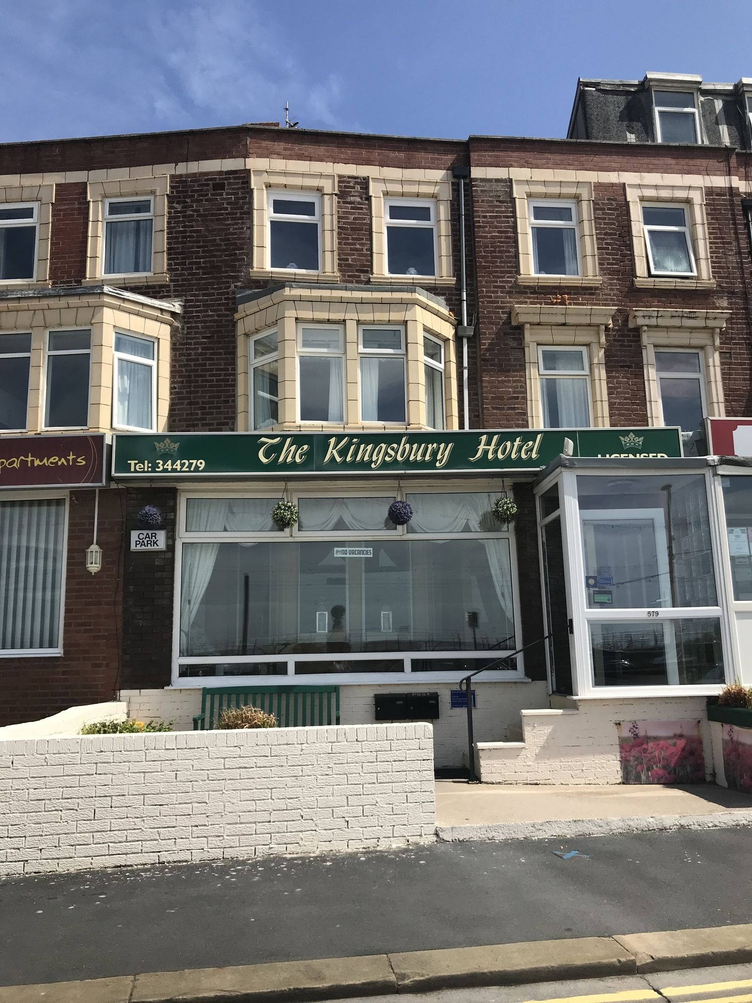 Фото Kingsbury Hotel