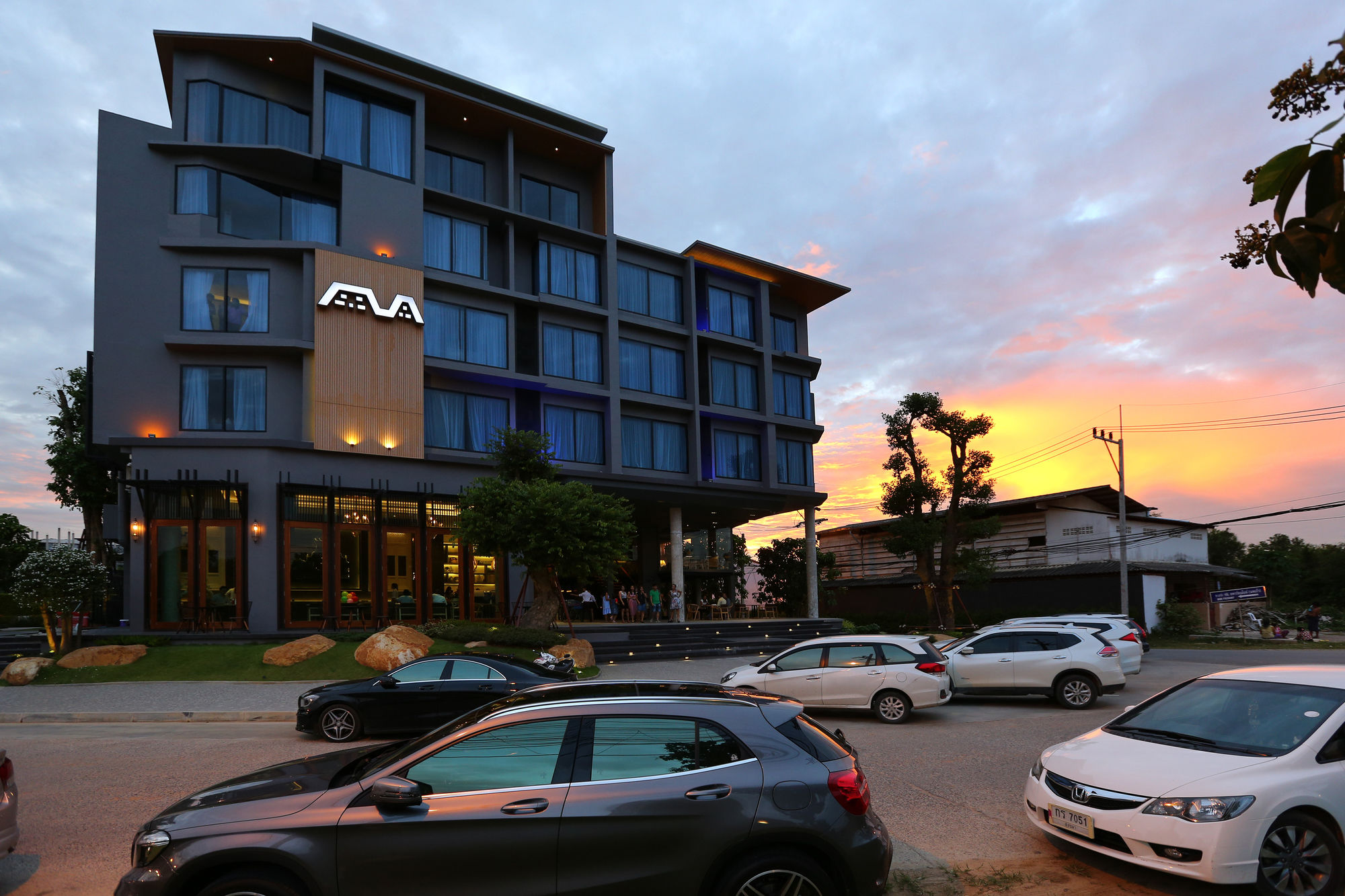 Фото Hatyai Signature Hotel