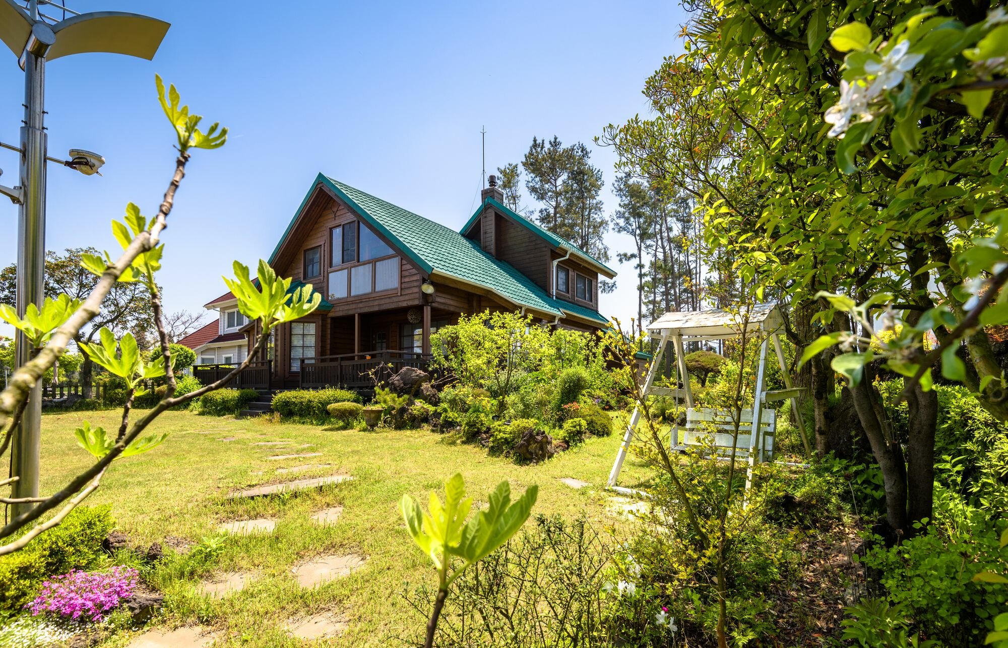 Фото On the Sea Pension