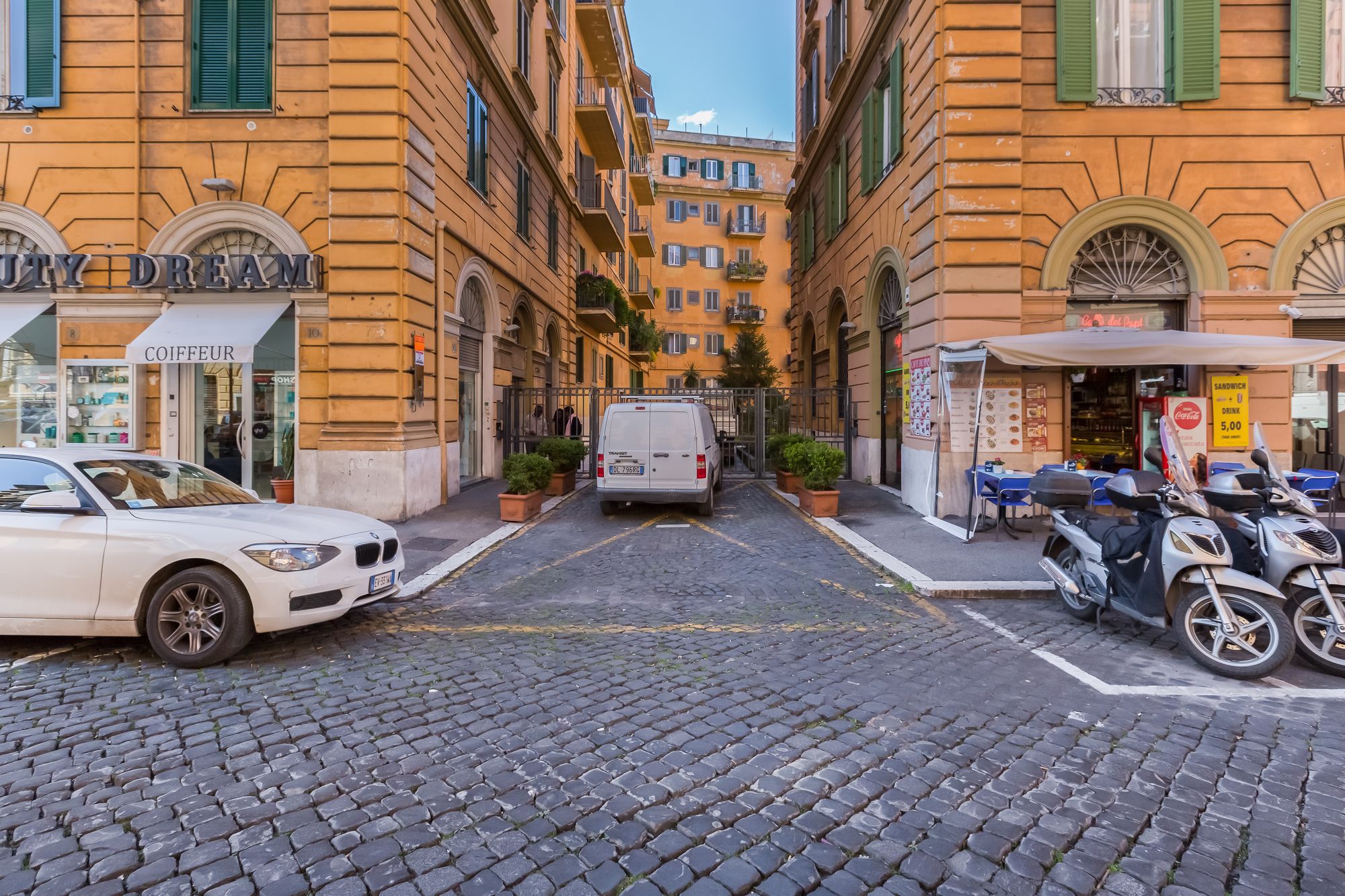 Фото отеля 4