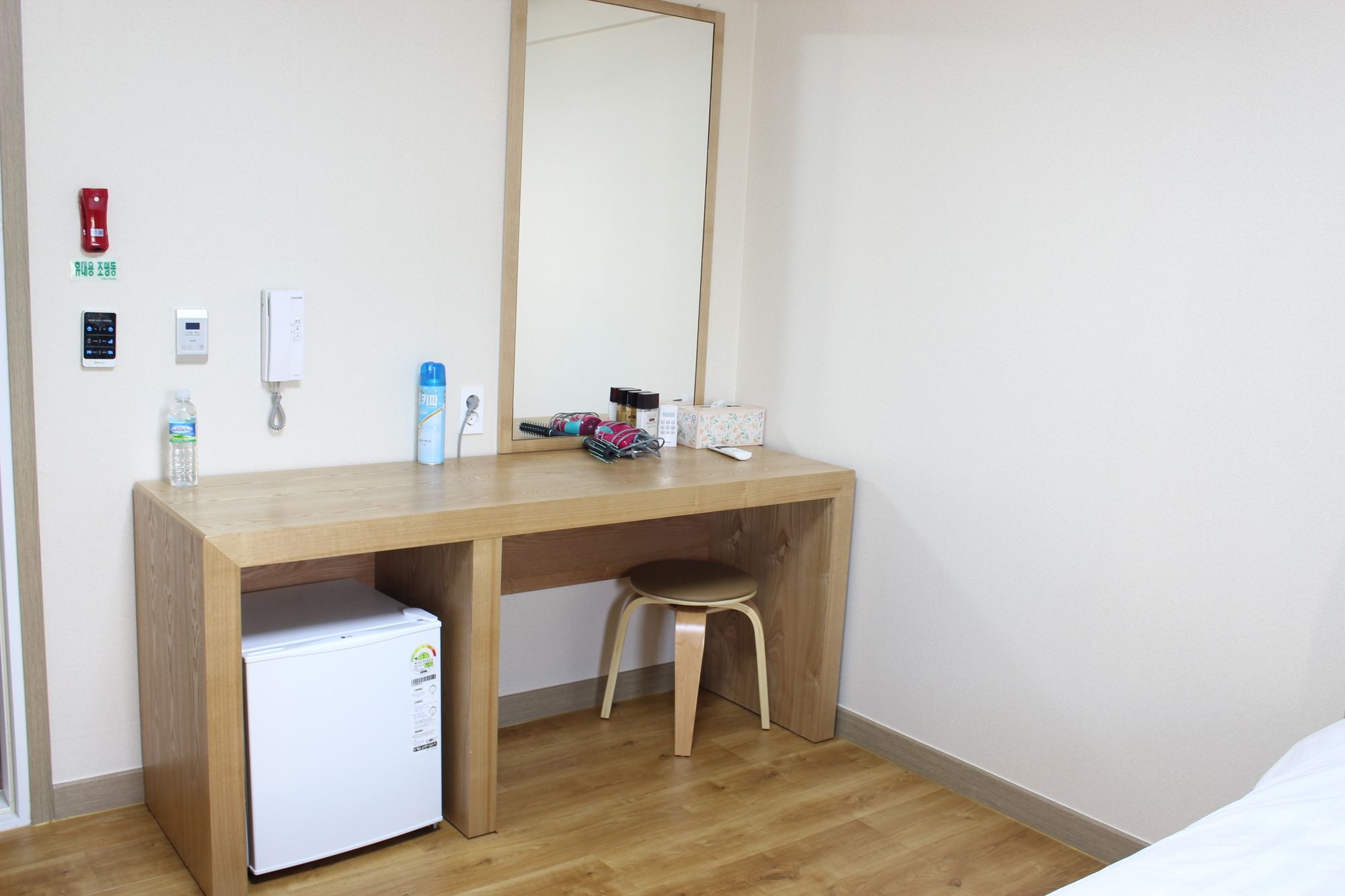 Фото The Lucete Hotel