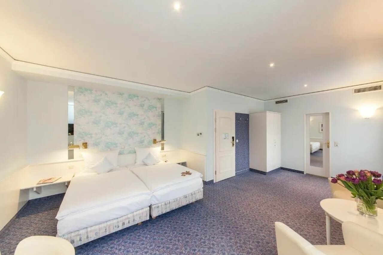 Фото Novum Hotel Post Aschaffenburg