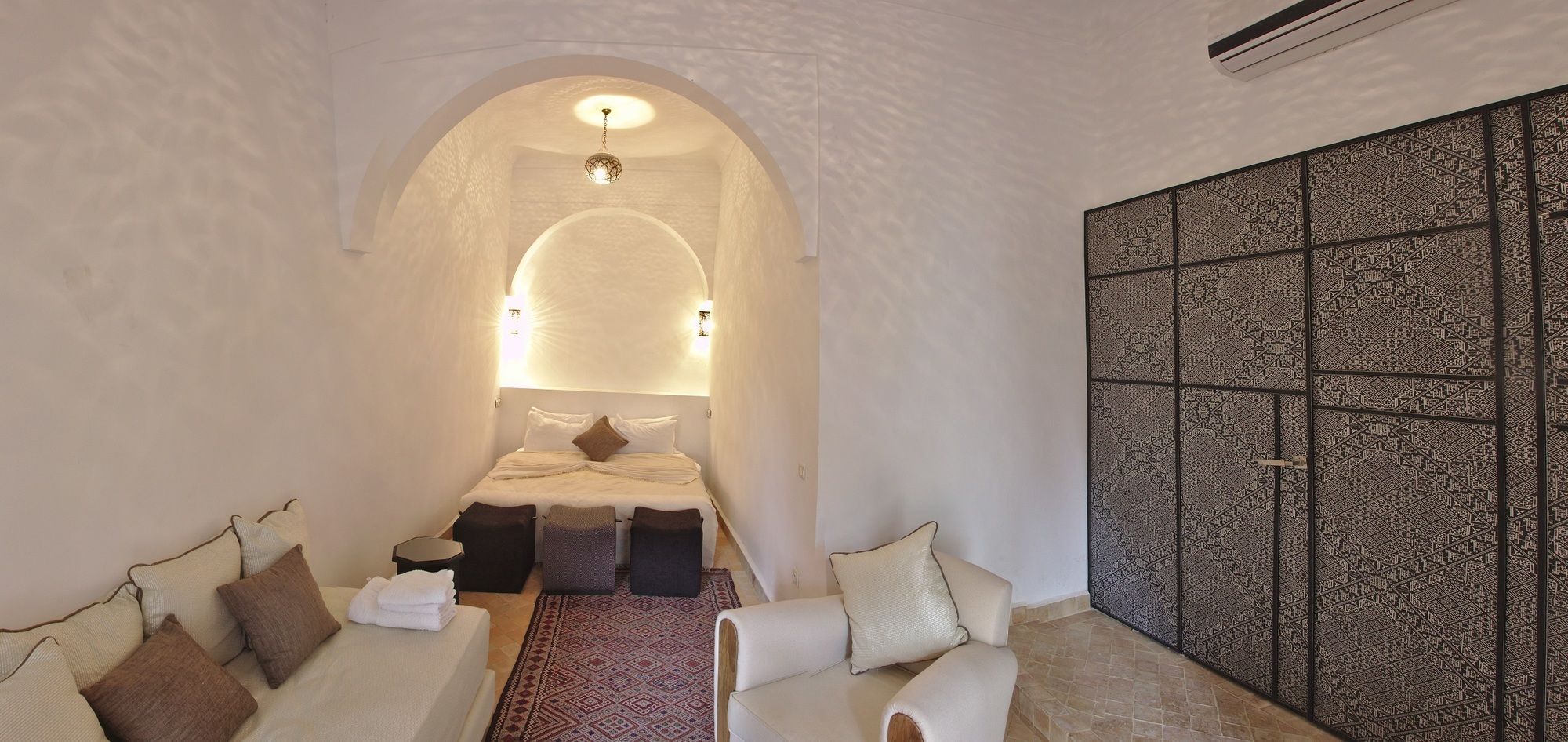 Фото Riad Maïalou