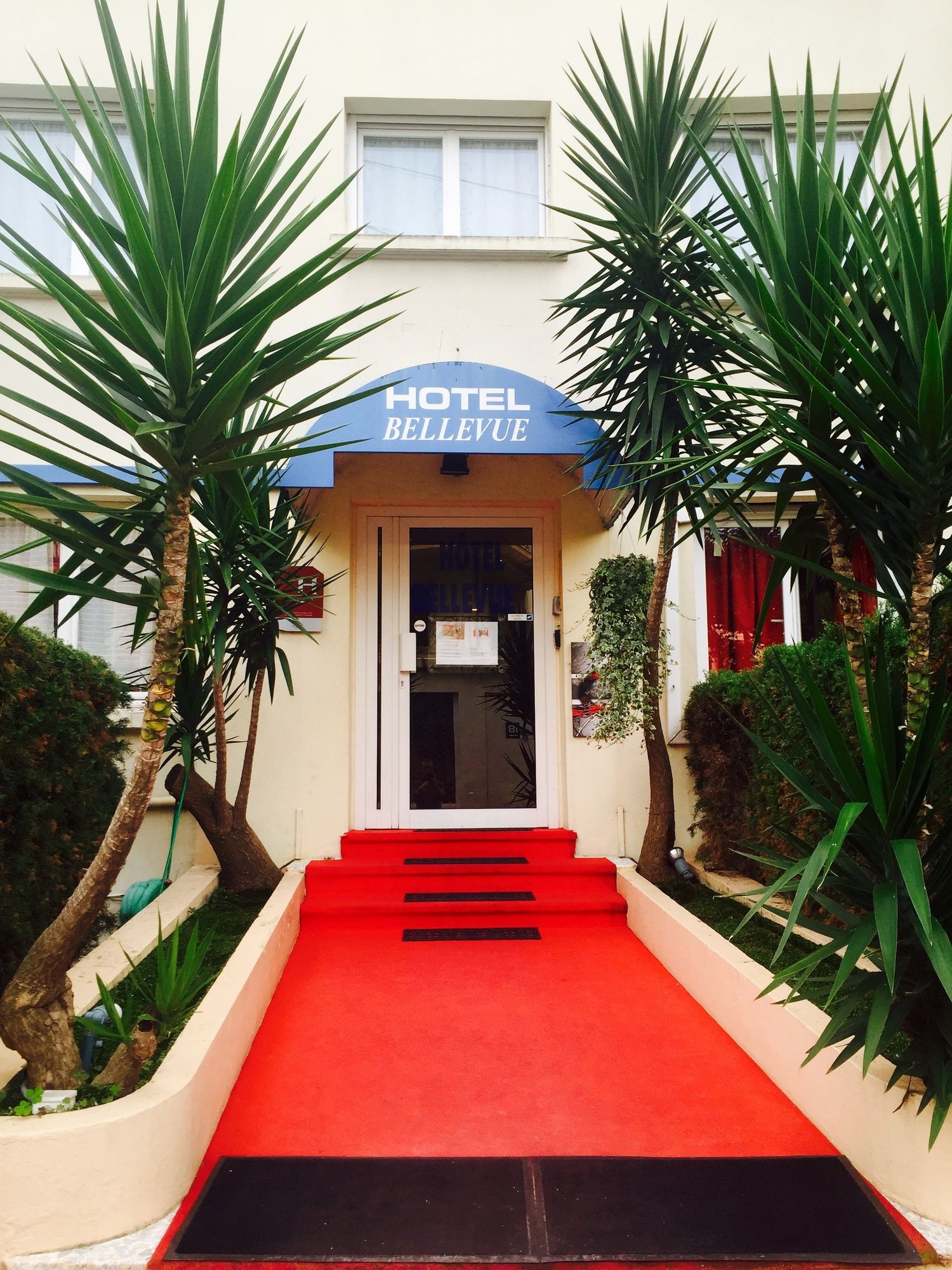 Фото Hôtel Bellevue Cannes