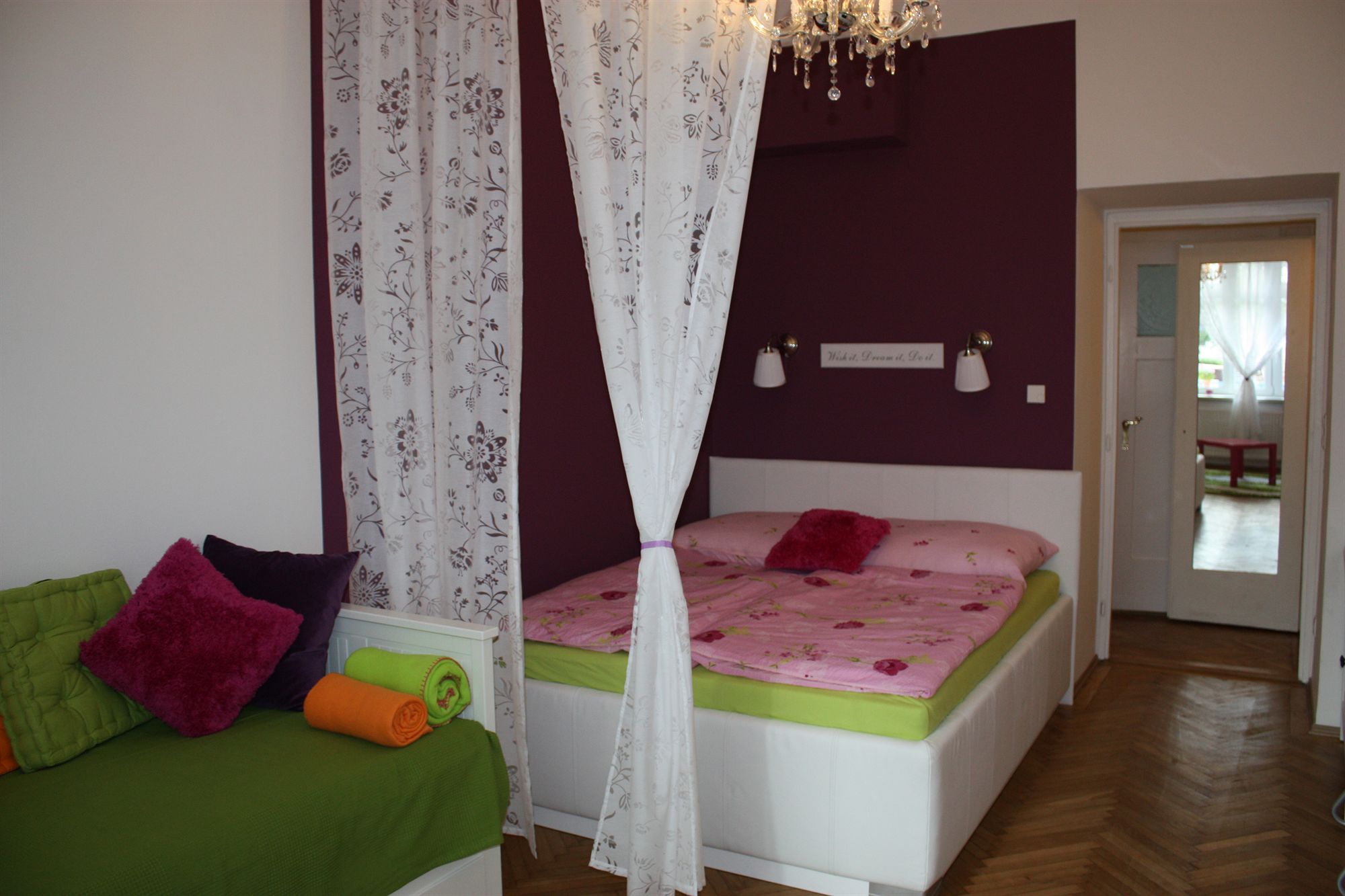 Фото GoVienna Homelike City Apartment