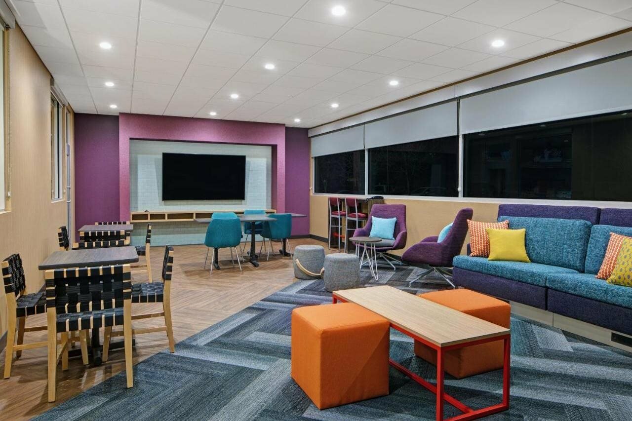 Фото Tru by Hilton Austin Airport, Tx