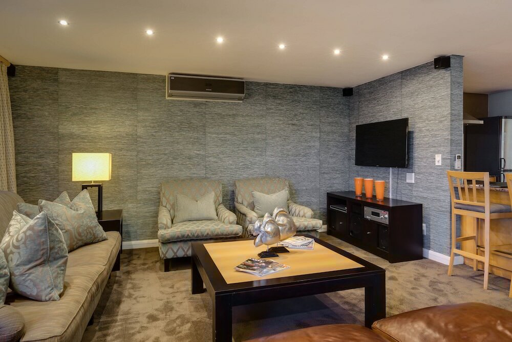 Фото Protea Hotel by Marriott Knysna Quays