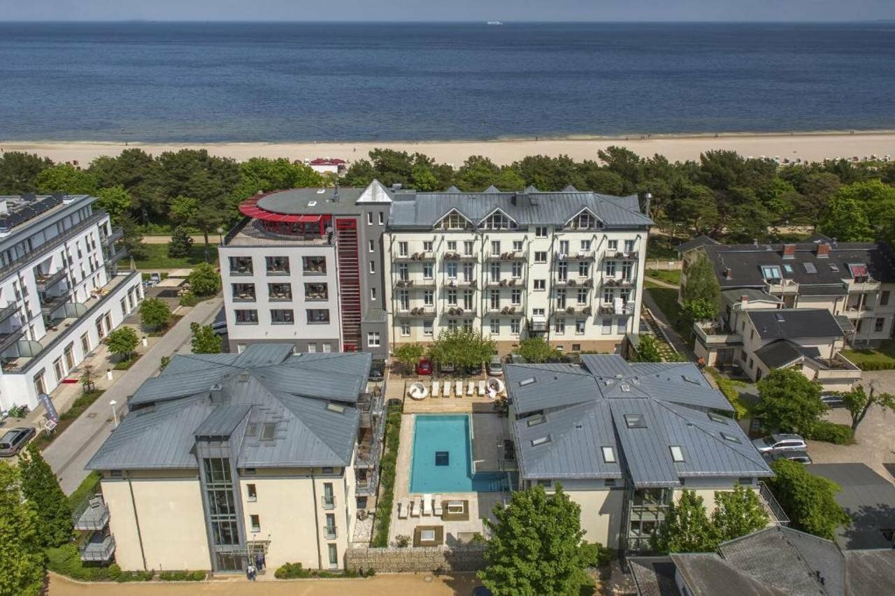 Фото Strandhotel Heringsdorf