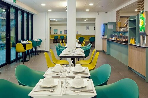 Гостиница Sejours & Affaires Paris Bagnolet в Монтрее